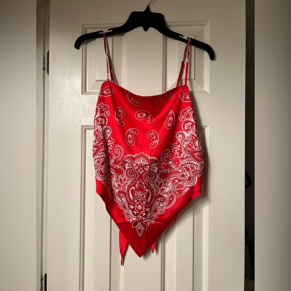 🆕 NEW Red Paisley Women's Bandana Handkerchief Scarf Top - Picture 4 of 6
